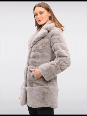 Women's  Silver Gray Plush Faux Fur Coat